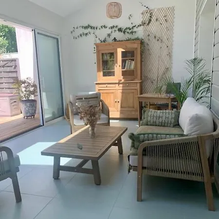 Charming Quiet House In * Bordeaux